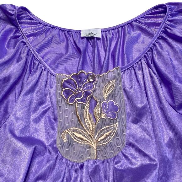 Vintage Milco New York Long Nightgown Nightdress Lavender Lace Floral Inset OS - Picture 5 of 12